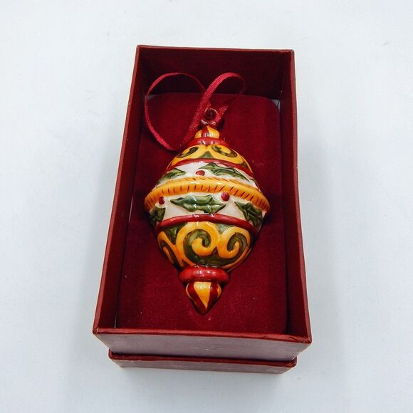 Villeroy & Boch 1748 Ceramic Ornament Holly Berry Yellow Green 4 Inch Box - Picture 1 of 6